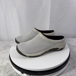 Women's Merrill Encore Breeze 4  Slip On Clogs In Light Gray Size 8.5